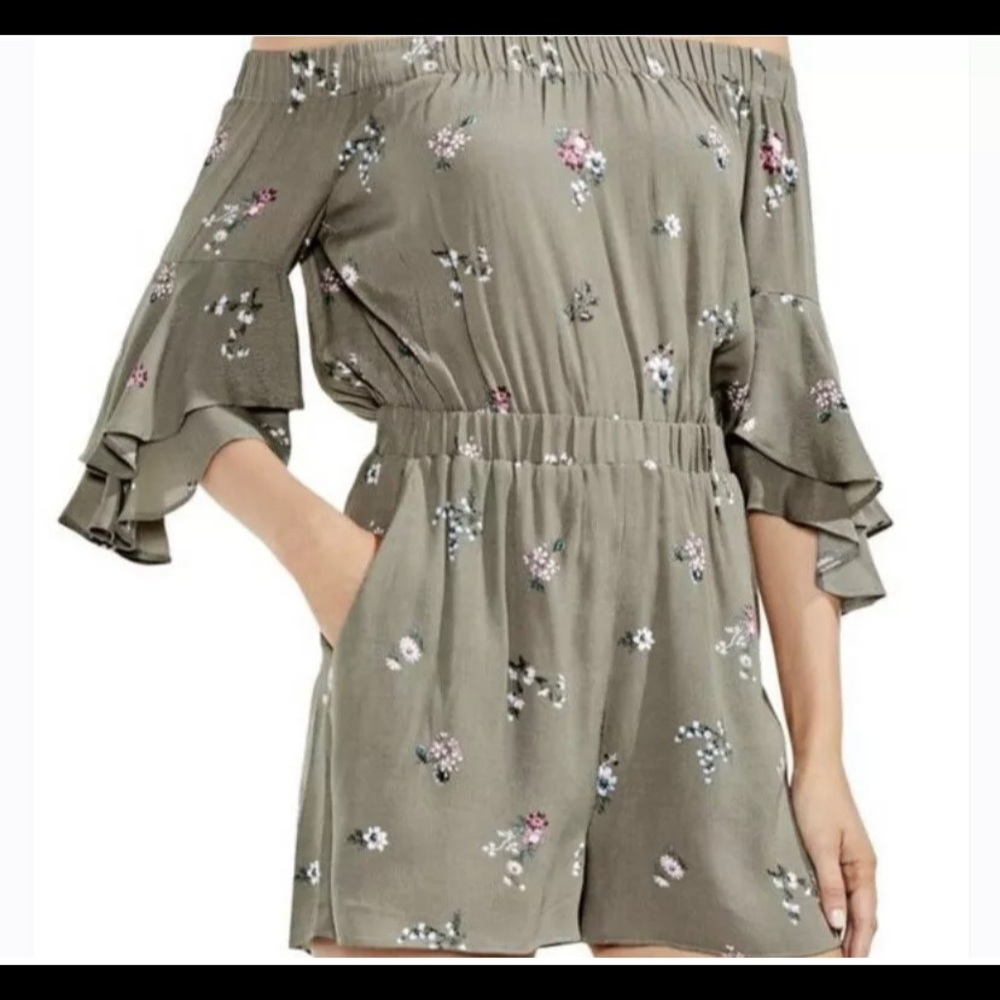 Vince Camuto Romper Off-the-Shoulder Green Floral